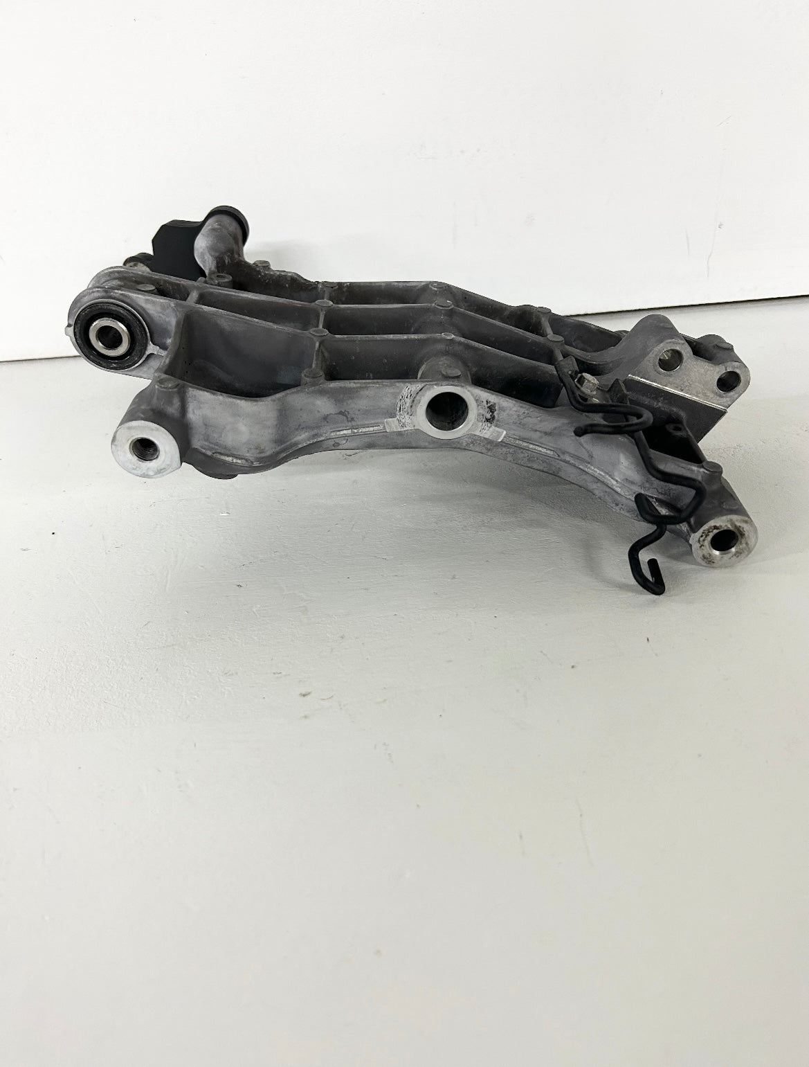 2018 2019 2020 2021 2022 Kawasaki ninja 400 z400 Engine mount swingarm swing arm bracket (GM ID# 001249 )