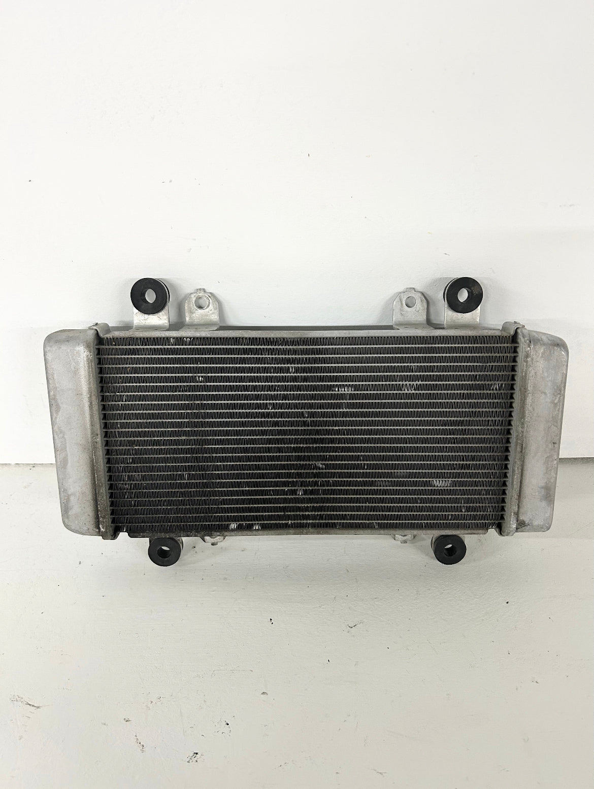 2013 2014 2015 2016 2017 Kawasaki Ninja 300 radiator (GM ID# 001381 )