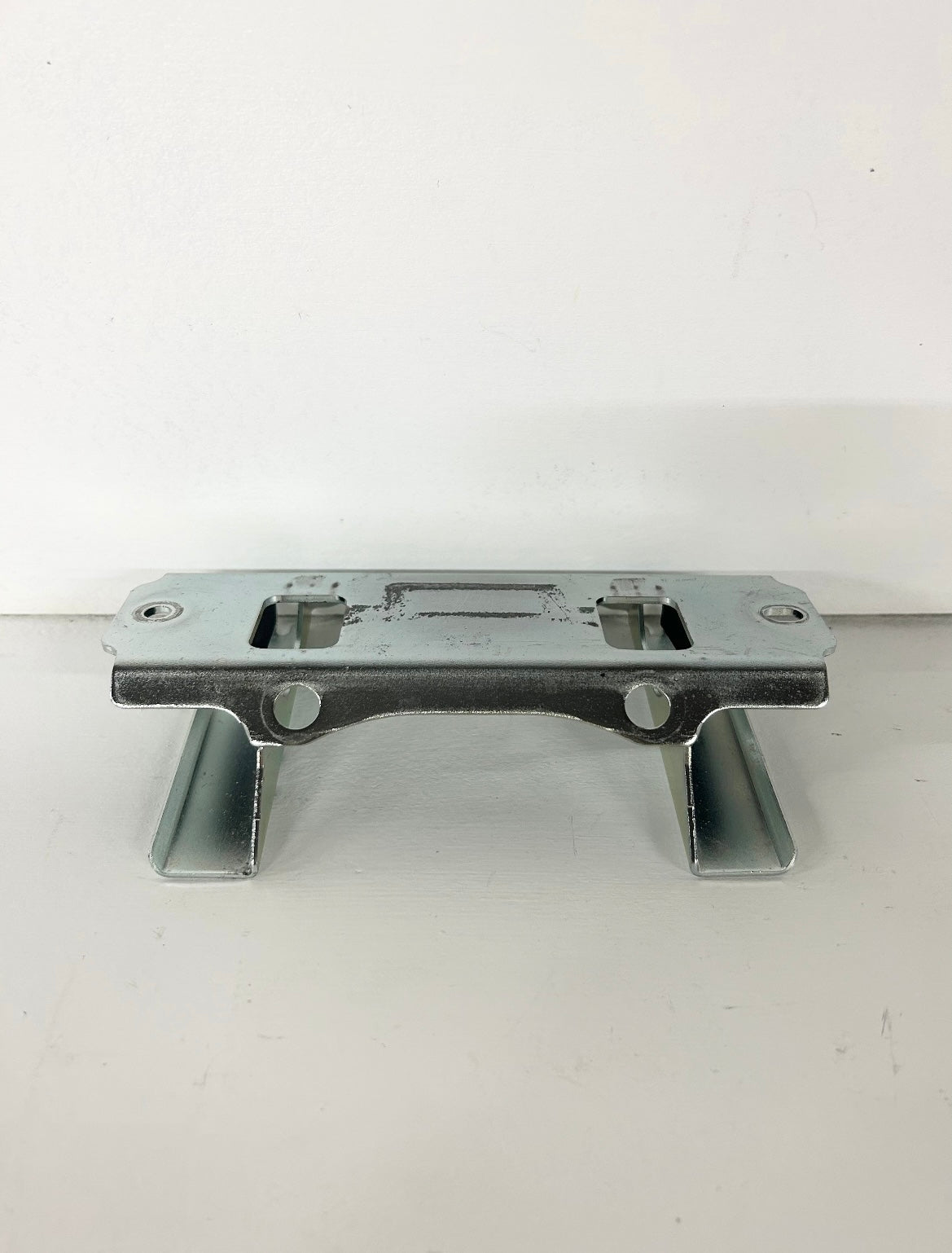 2013 2014 2015 2016 2017 Kawasaki ninja 300 seat bracket 23062-0782 ( 001048 )