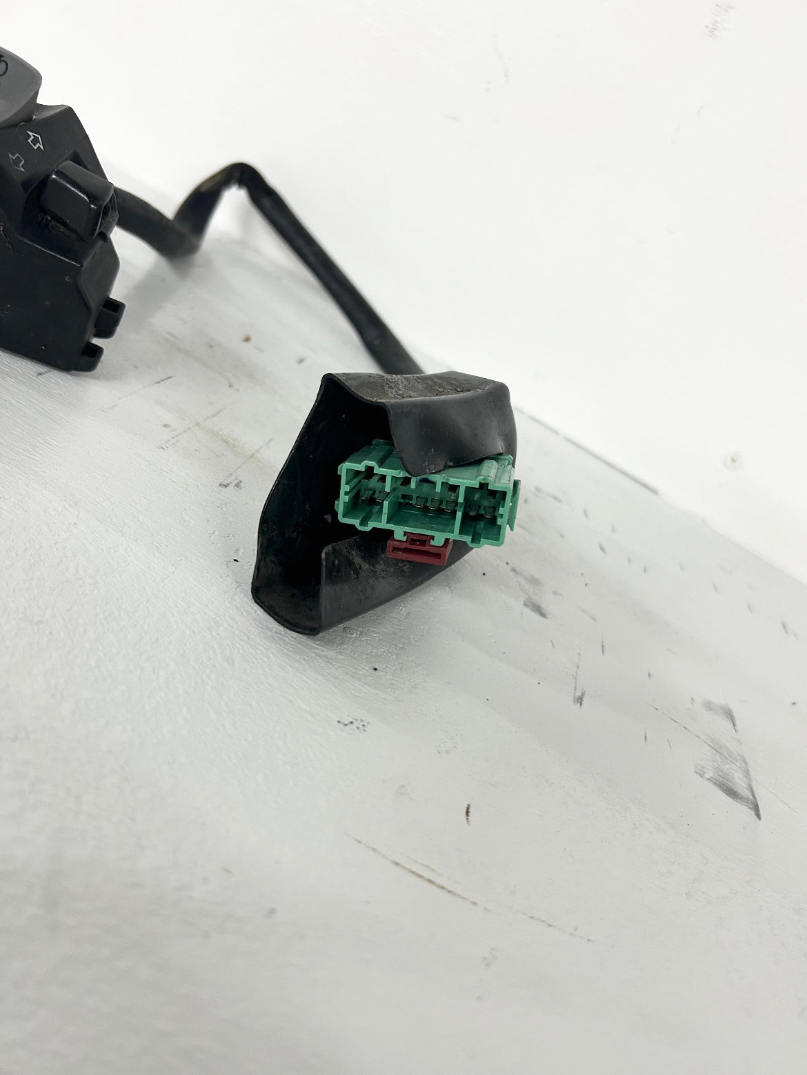 2013 2014 2015 Honda CBR500R headlight blinker horn switch (GM ID# 001586 )