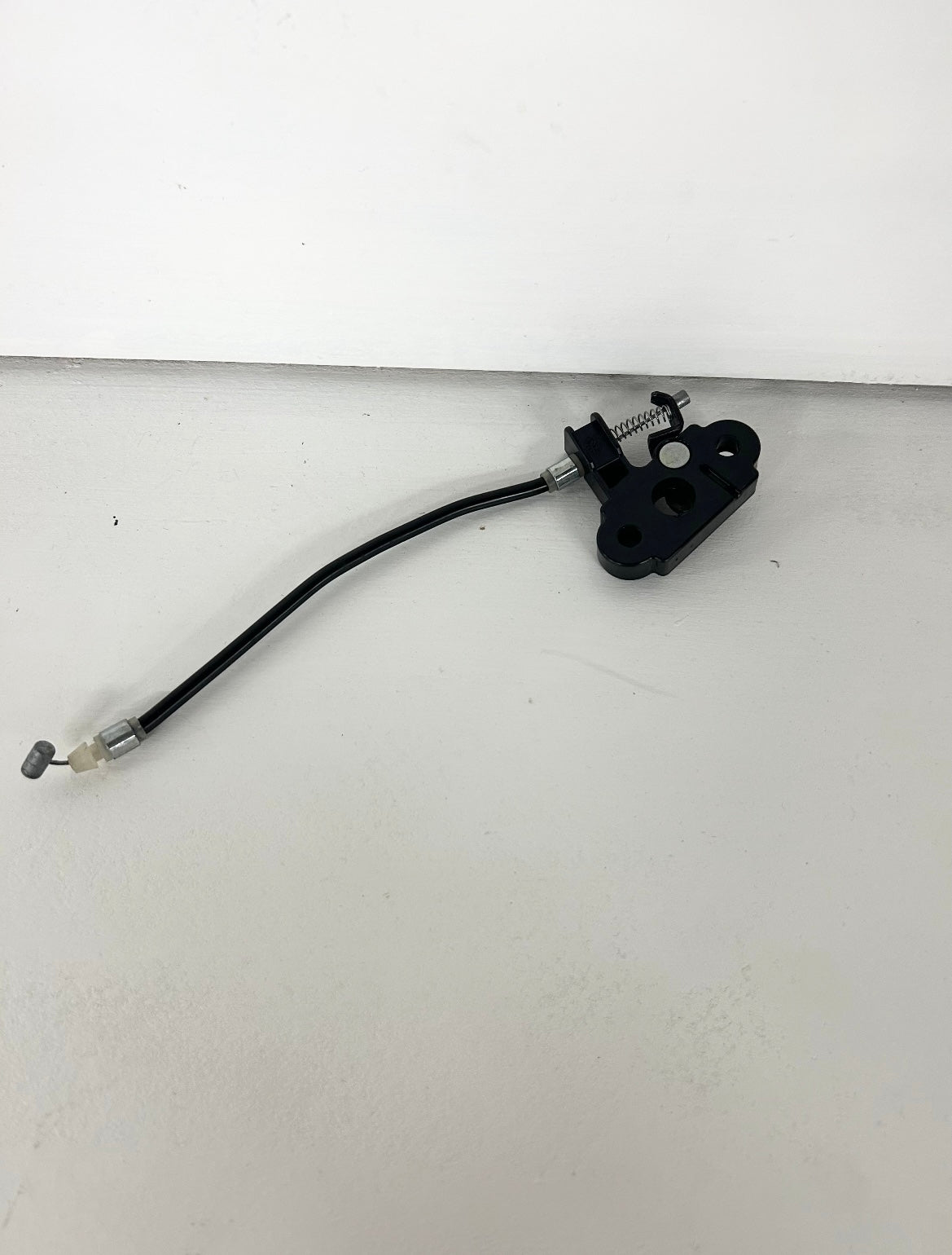 2018 2019 2020 2021 2022 Kawasaki ninja 400 z400 rear passenger seat latch lock assembly (GM ID# 001243 )