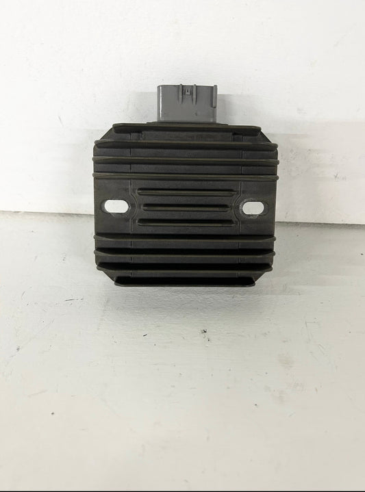 2013 2014 2015 2016 2017 Kawasaki Ninja 300 rectifier voltage regulator (GM ID# 001502 )